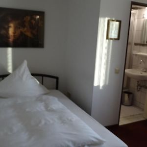 Chambre Standarde Simple